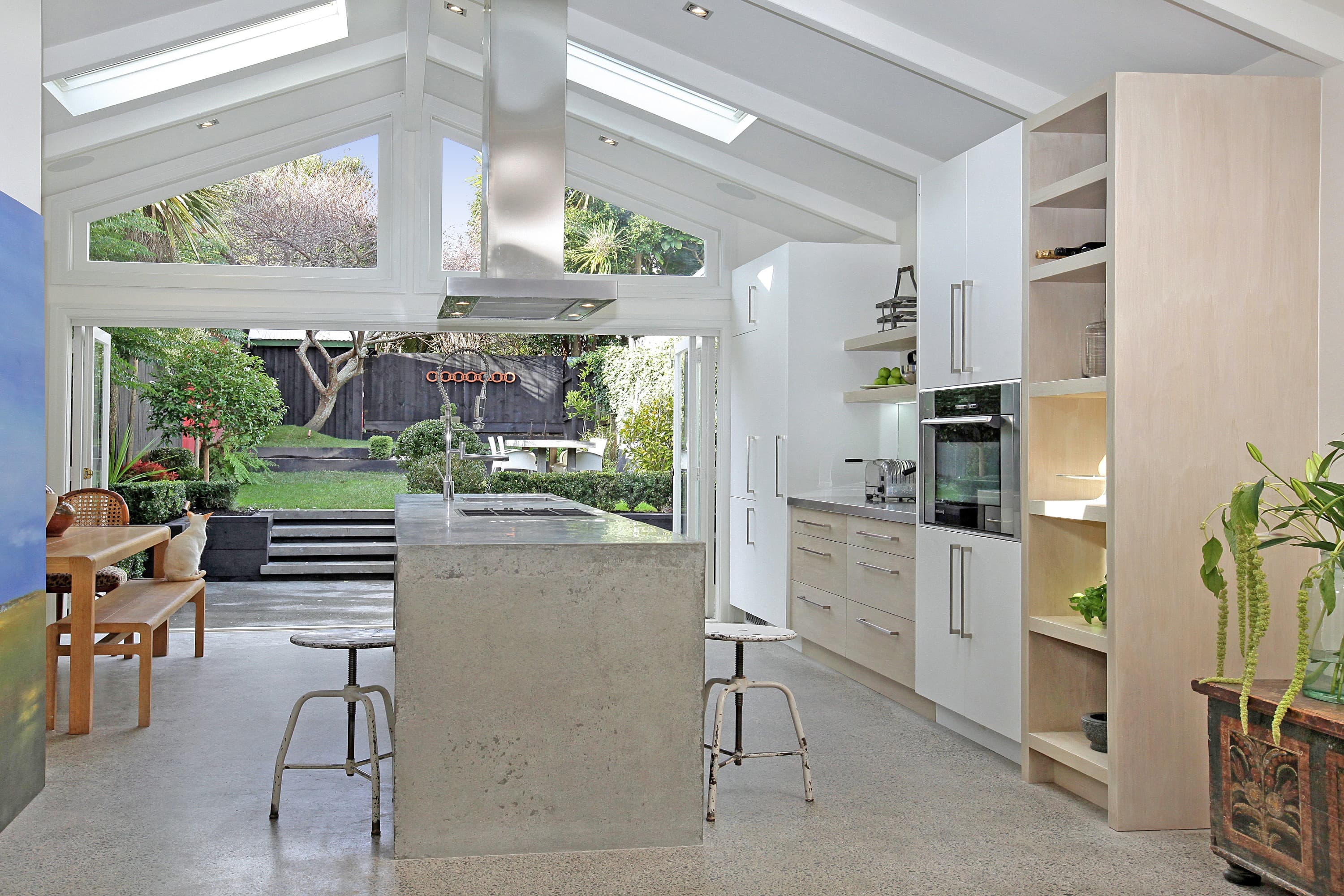 Sussex Street, Grey Lynn — heritage villa restoration and pavilion extension by McIntosh Design & Build